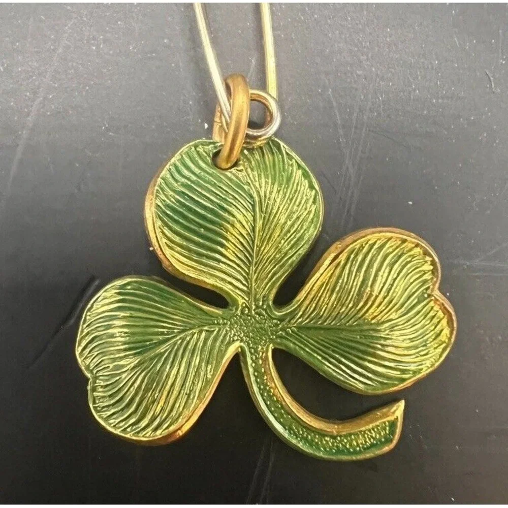 3 Leaf Clover & Turtle Brooch Pin Irish St Patrick Patty's Day Green & Gold Tone